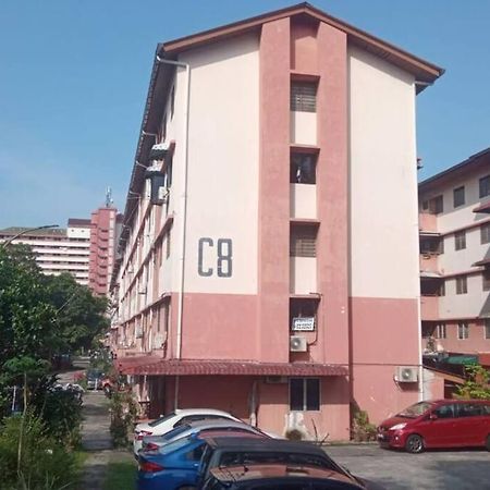Iris Homestay @ Taman Melati Куала Лумпур Екстериор снимка