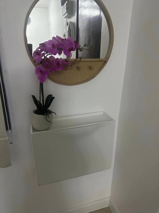 Iris Homestay @ Taman Melati Куала Лумпур Екстериор снимка